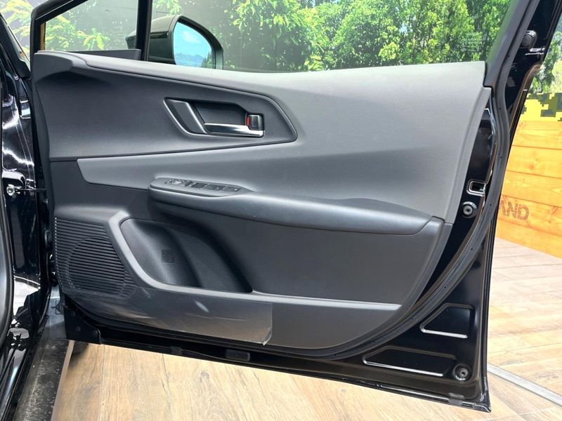 2025 Toyota Prius 6AA-MXWH60 (UW-6a7007f5f25e0)[19]
