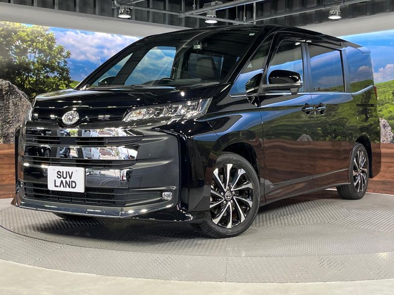 2023 Toyota Noah 6BA-MZRA90W (UW-6a70080008853)[0]
