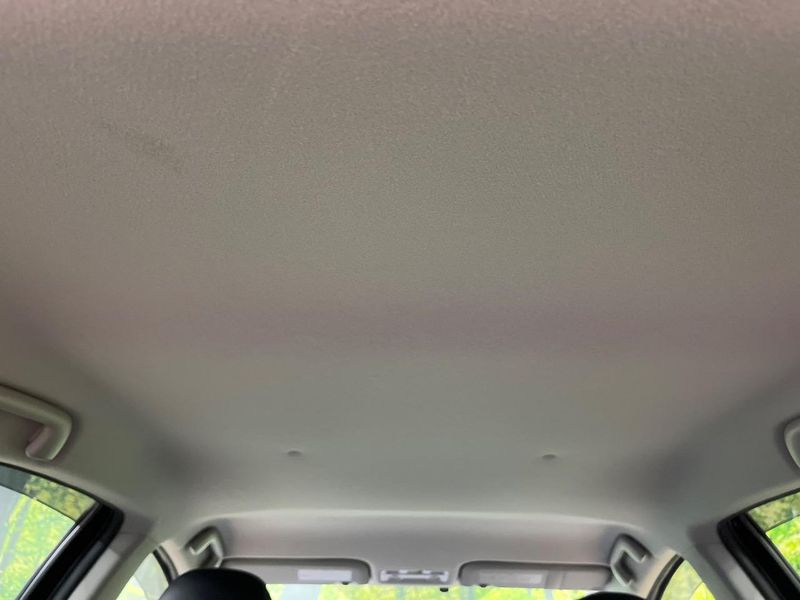 2014 Toyota Aqua DAA-NHP10 (UW-6a70080bde0be)[26]