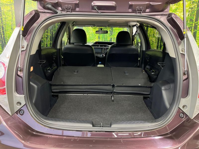 2014 Toyota Aqua DAA-NHP10 (UW-6a70080bde0be)[28]