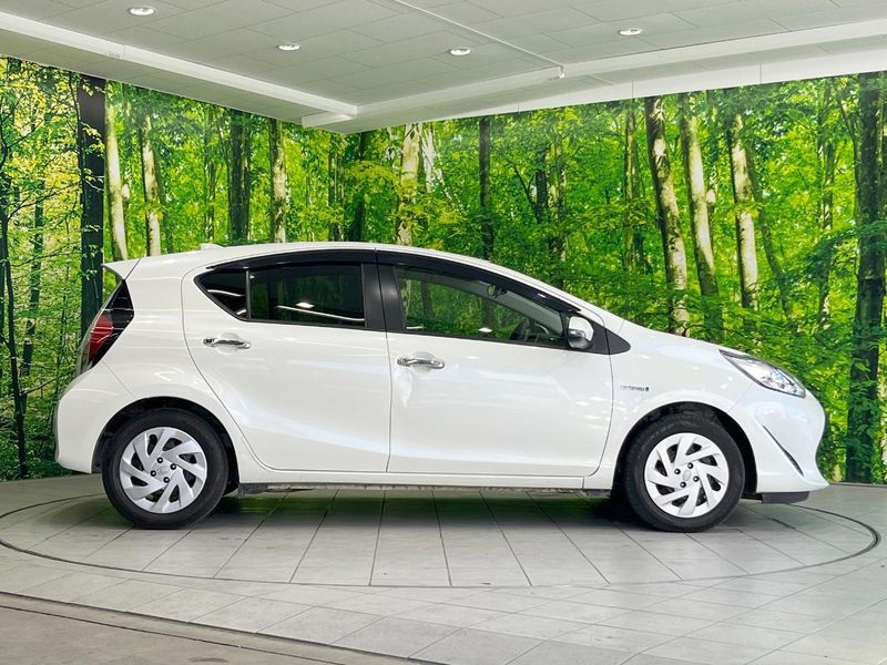 2019 Toyota Aqua DAA-NHP10 (UW-6a7008198dc55)[9]