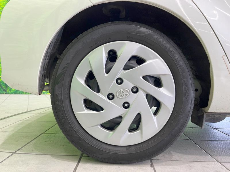 2019 Toyota Aqua DAA-NHP10 (UW-6a7008198dc55)[20]