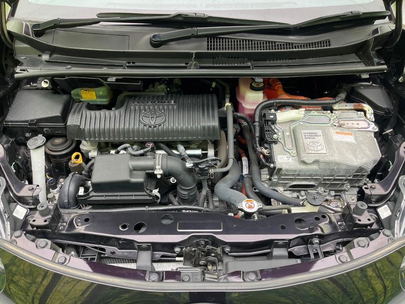 2018 Toyota Sienta DAA-NHP170G (UW-6a70081caadc8)[4]