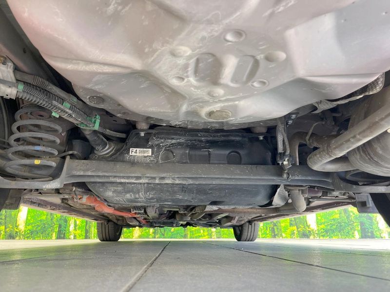 2017 Toyota Corolla Fielder DAA-NKE165G (UW-6a70081eb1008)[25]