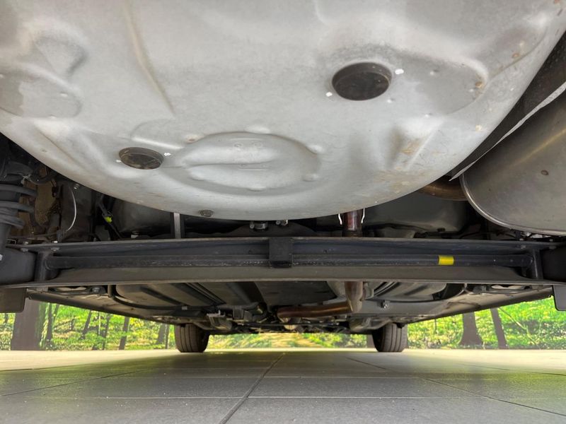 2015 Toyota Sienta DBA-NSP170G (UW-6a700820cda3b)[27]