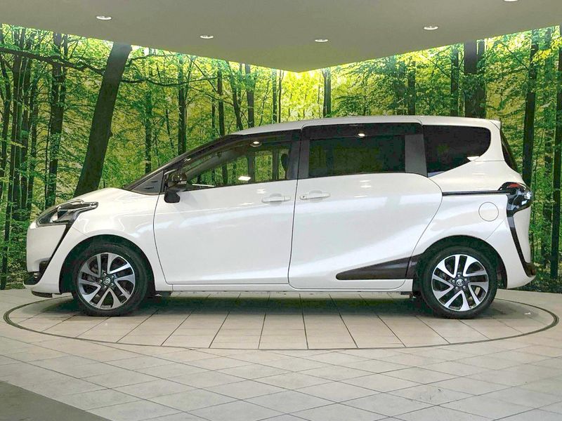 2017 Toyota Sienta DBA-NSP170G (UW-6a700823c2c8f)[13]