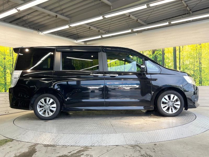 2012 Honda Stepwgn Spada DBA-RK5 (UW-6a7008367dd69)[18]