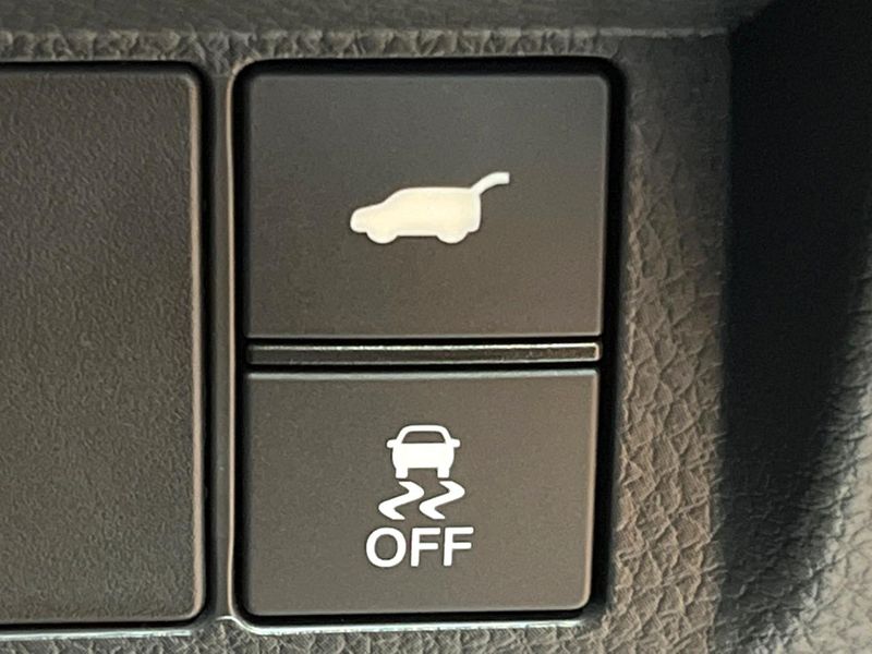 2024 Honda Step Wagon 6AA-RP8 (UW-6a70083c9d96b)[26]