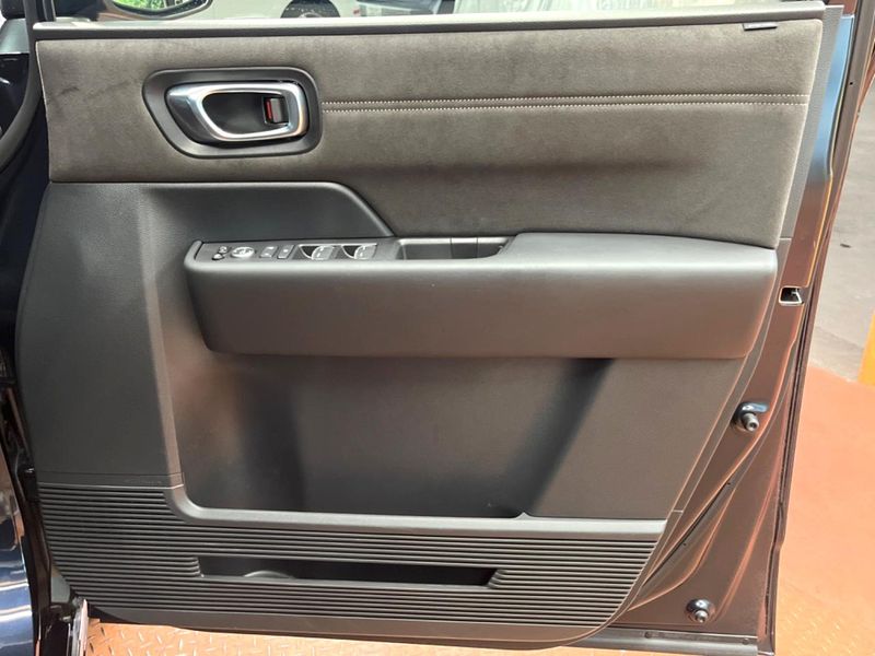 2024 Honda Step Wagon 6AA-RP8 (UW-6a70083c9d96b)[21]