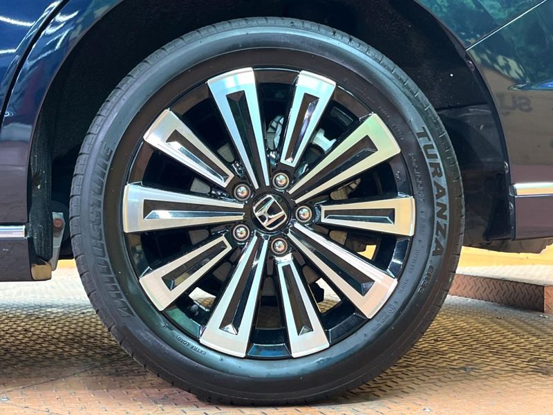 2024 Honda Step Wagon 6AA-RP8 (UW-6a70083c9d96b)[18]