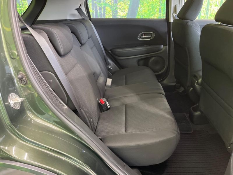 2014 Honda Vezel DAA-RU3 (UW-6a70083f5f8fc)[18]