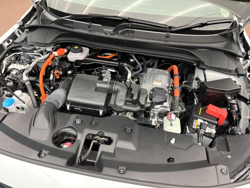 2025 Honda Vezel 6AA-RV5 (UW-6a7008509b78b)[11]