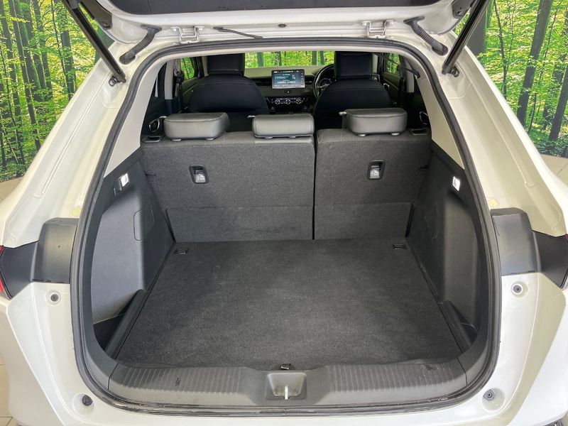 2023 Honda Vezel 6AA-RV6 (UW-6a7008541f47f)[29]
