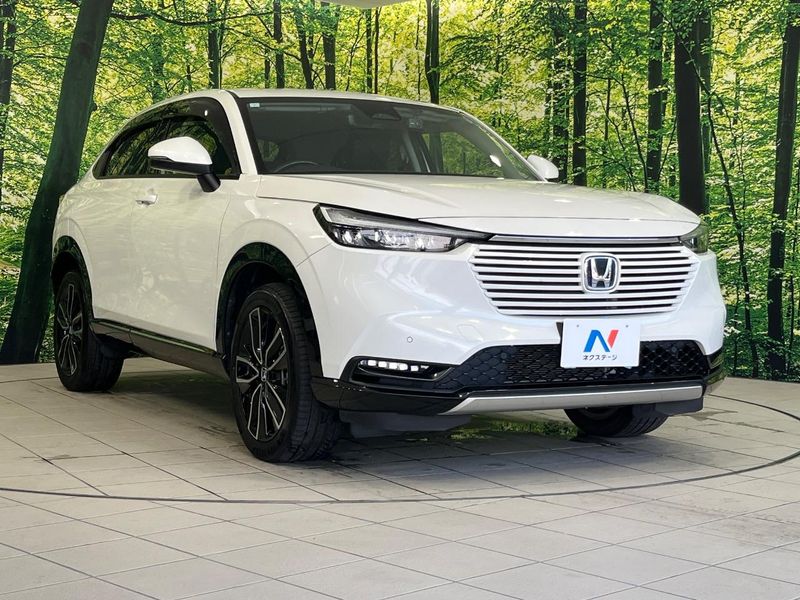 2023 Honda Vezel 6AA-RV6 (UW-6a7008541f47f)[5]