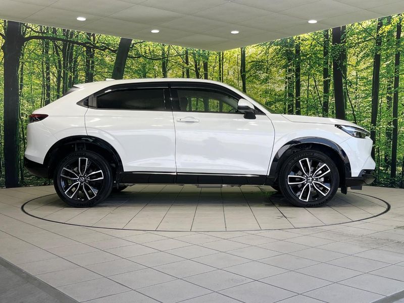 2023 Honda Vezel 6AA-RV6 (UW-6a7008541f47f)[4]