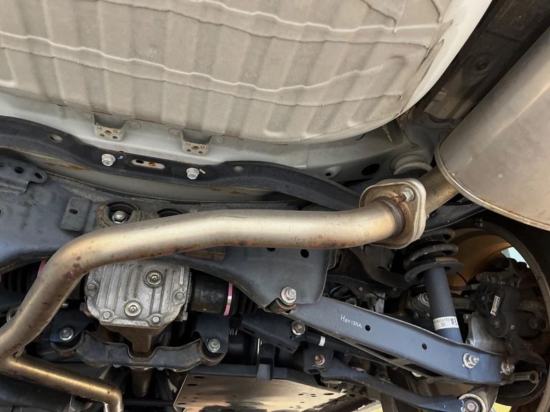 2018 Subaru Forester 5AA-SKE (UW-6a70086876b0d)[9]