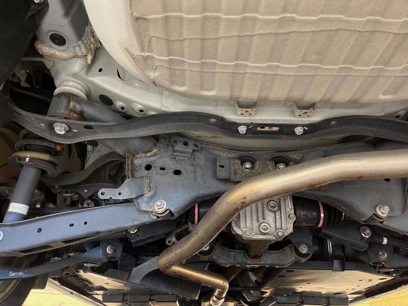 2018 Subaru Forester 5AA-SKE (UW-6a70086876b0d)[7]