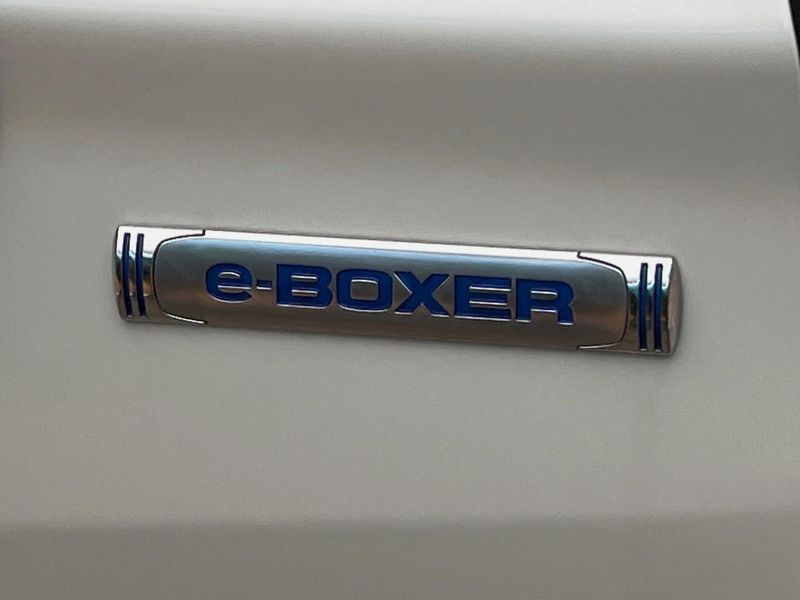 2018 Subaru Forester 5AA-SKE (UW-6a70086876b0d)[14]