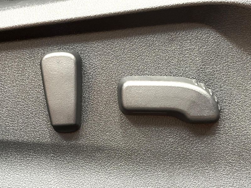 2024 Subaru Forester 5AA-SKE (UW-6a70086c398ba)[23]