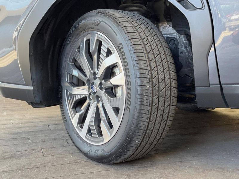 2025 Subaru Forester 5AA-SLG (UW-6a70086c89098)[10]
