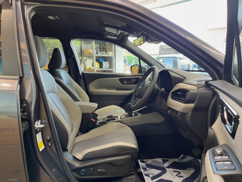 2025 Subaru Forester 5AA-SLG (UW-6a70086c89098)[19]