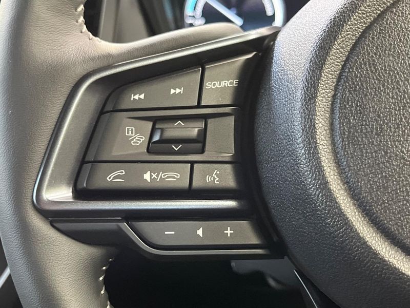 2025 Subaru Forester 5AA-SLG (UW-6a70086d00f3f)[10]