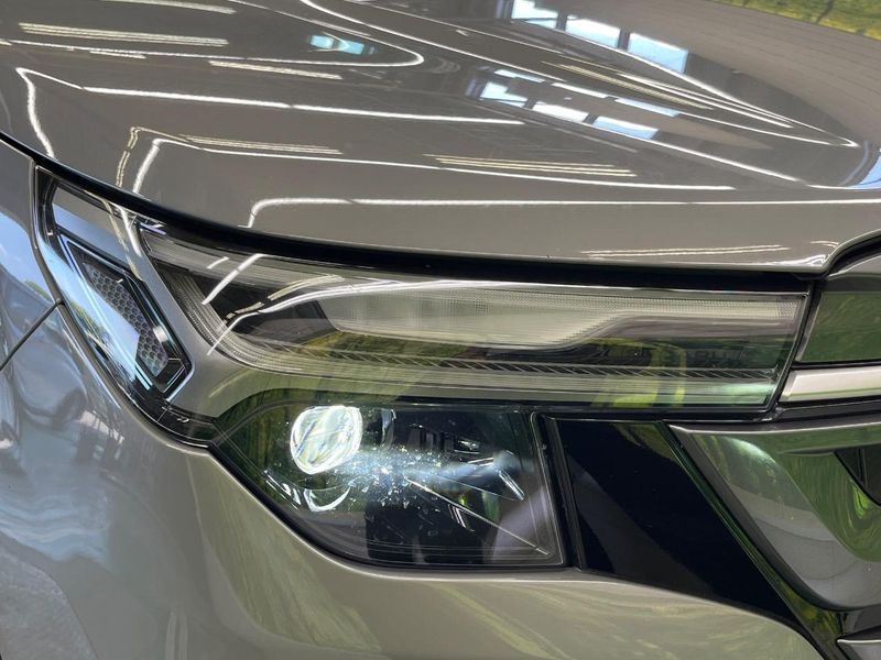 2025 Subaru Forester 5AA-SLG (UW-6a70086d00f3f)[26]