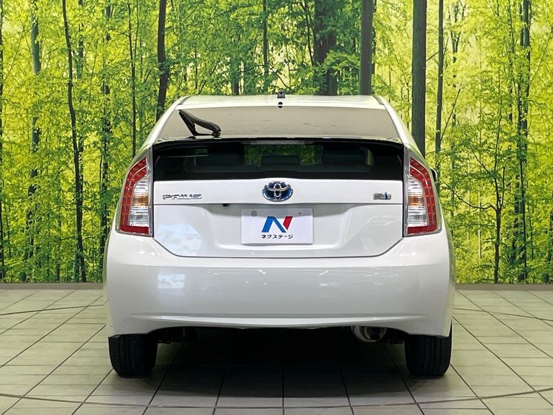 2015 Toyota Prius DAA-ZVW30 (UW-6a7008e812b6d)[9]