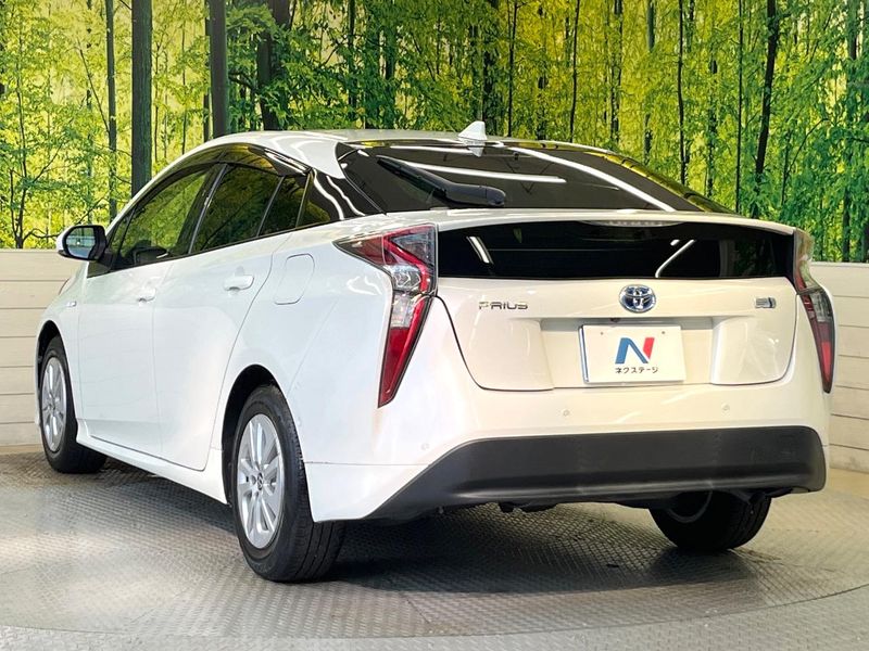 2016 Toyota Prius DAA-ZVW50 (UW-6a7008ed5982a)[29]