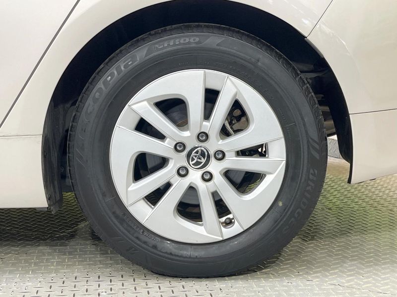 2018 Toyota Prius DAA-ZVW50 (UW-6a7008eec6c27)[14]