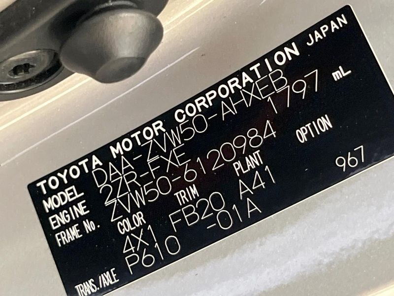 2018 Toyota Prius DAA-ZVW50 (UW-6a7008eec6c27)[1]