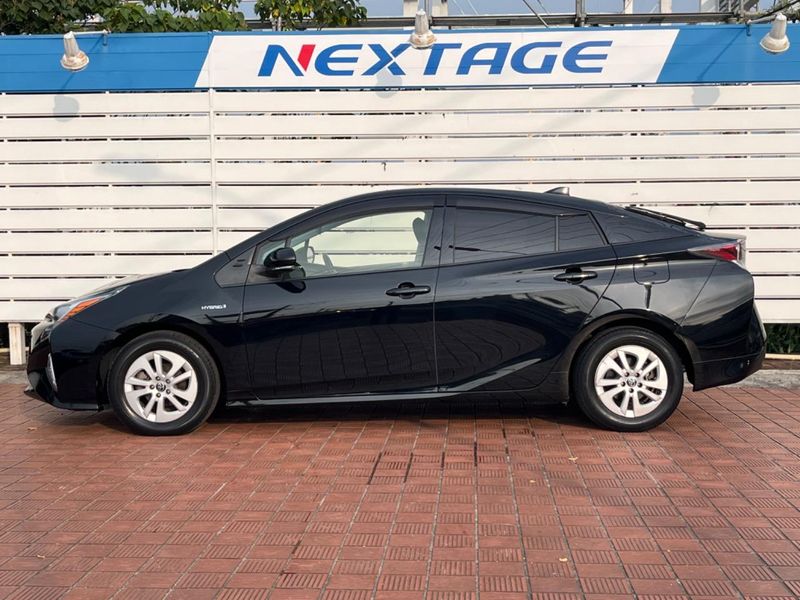 2016 Toyota Prius DAA-ZVW50 (UW-6a7008f05bf2f)[15]