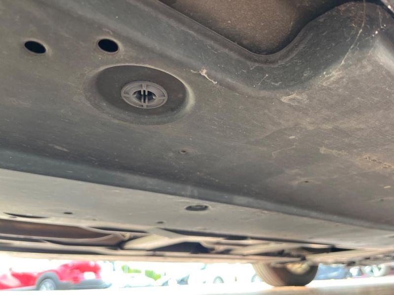 2016 Toyota Prius DAA-ZVW50 (UW-6a7008f05bf2f)[18]