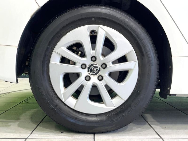 2017 Toyota Prius DAA-ZVW51 (UW-6a7008f2b3892)[12]