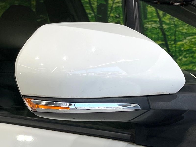 2017 Toyota Prius DAA-ZVW51 (UW-6a7008f2b3892)[6]