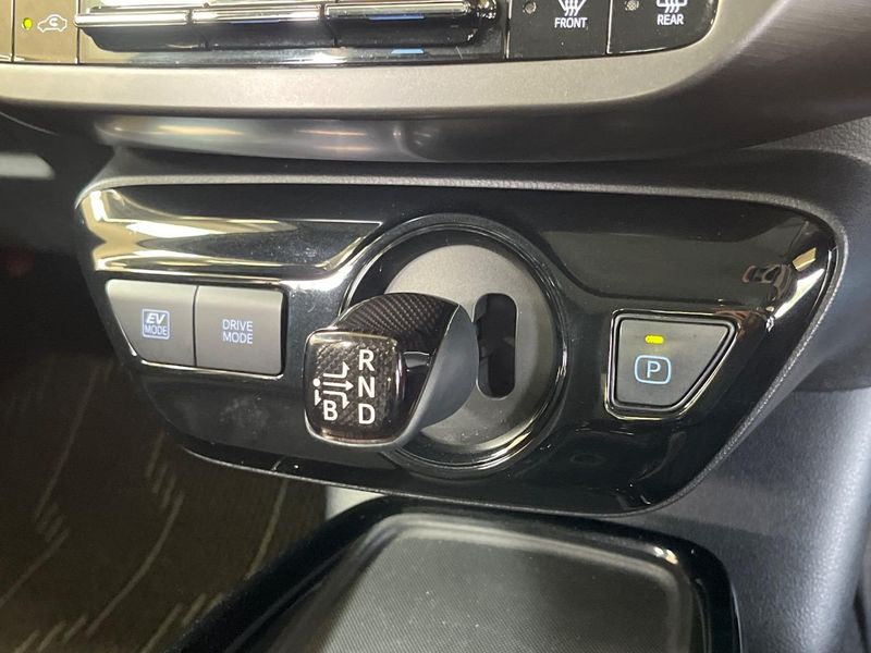 2021 Toyota Prius 6AA-ZVW51 (UW-6a7008f5e96be)[8]