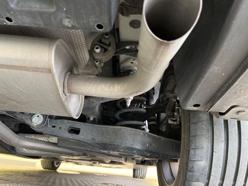 2021 Toyota Prius 6AA-ZVW51 (UW-6a7008f5e96be)[28]