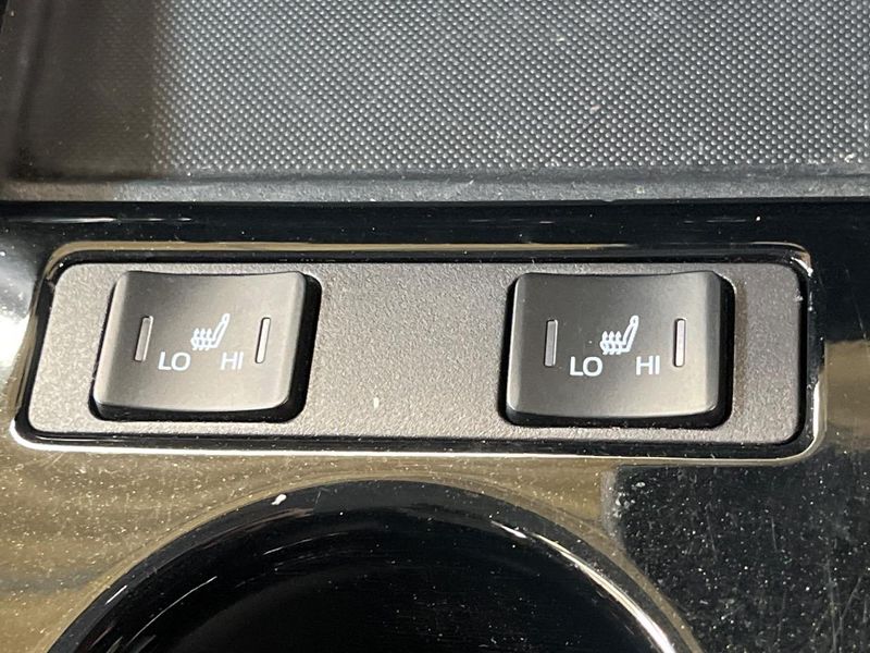 2021 Toyota Prius 6AA-ZVW51 (UW-6a7008f5e96be)[9]