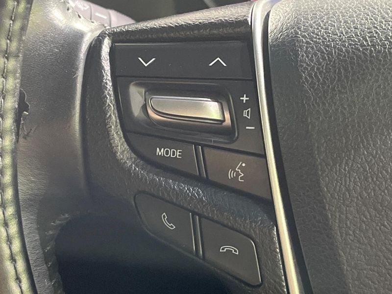 2015 Toyota Vellfire DBA-AGH35W (UW-6a7156ae26931)[26]