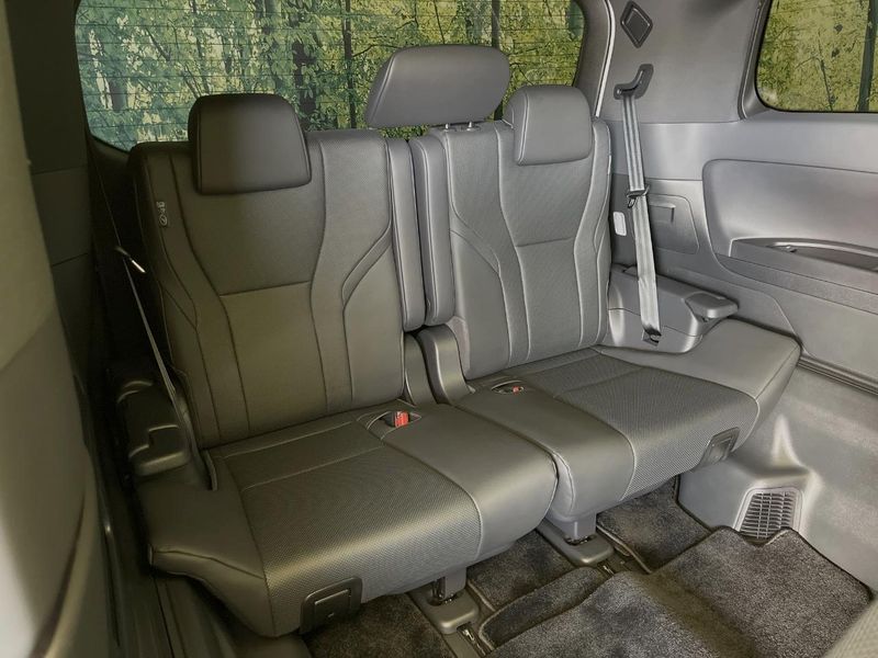 2025 Toyota Alphard 3BA-AGH40W (UW-6a7156b699727)[13]