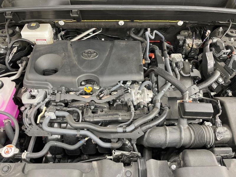 2024 Toyota Harrier Hybrid 6AA-AXUH80 (UW-6a7156d79dd6f)[4]