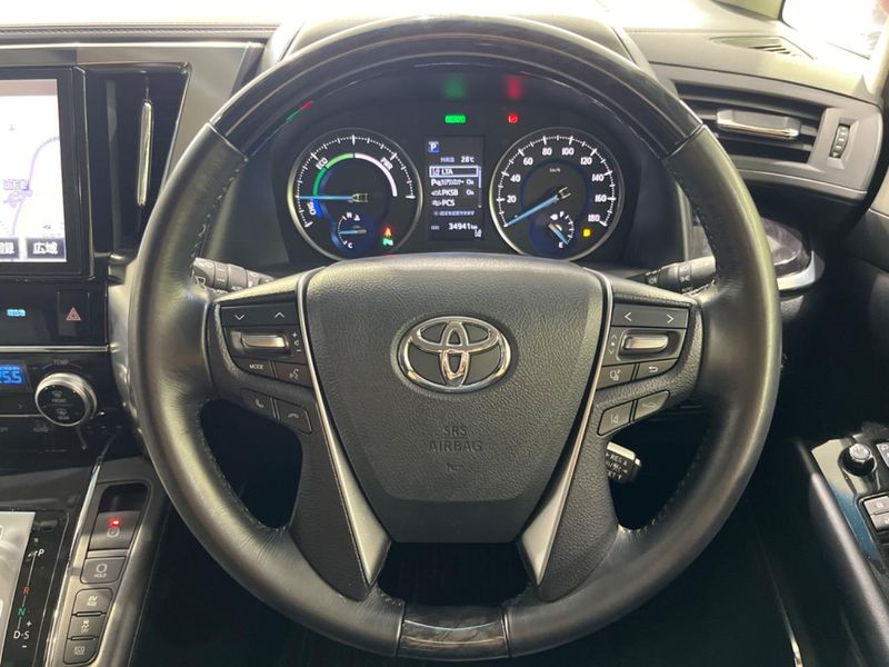 2018 Toyota Vellfire Hybrid DAA-AYH30W (UW-6a7156dec3392)[23]