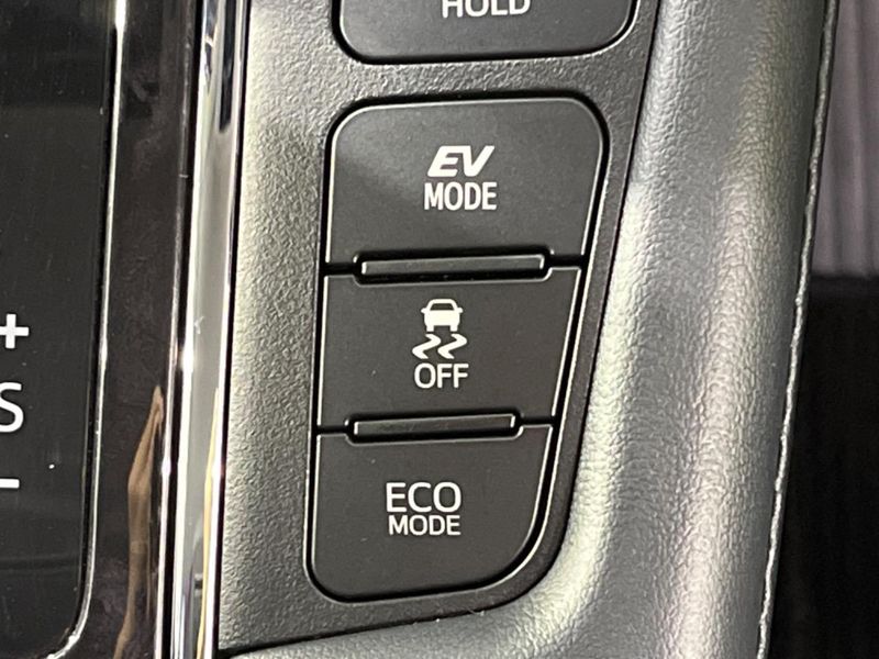 2018 Toyota Vellfire Hybrid DAA-AYH30W (UW-6a7156dec3392)[19]