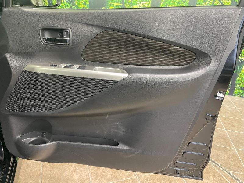 2014 Mitsubishi ek Custom DBA-B11W (UW-6a7156f0508f1)[29]