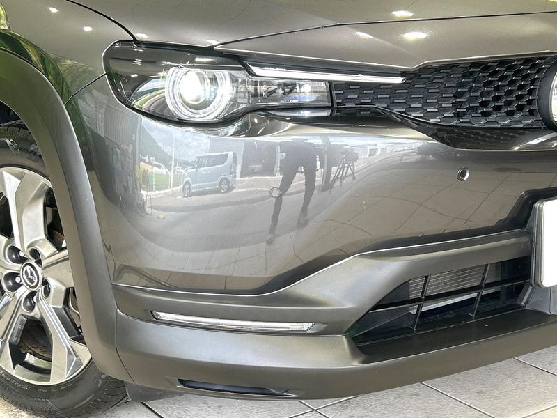 2021 Mazda MX-30 5AA-DREJ3P (UW-6a71574a63e35)[12]