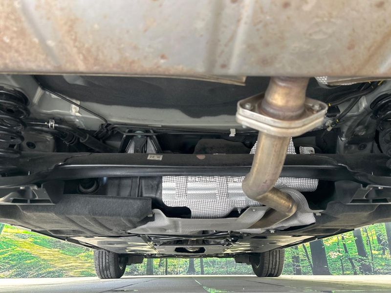 2021 Mazda MX-30 5AA-DREJ3P (UW-6a71574a63e35)[23]