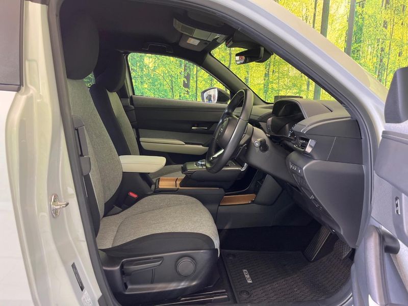 2021 Mazda MX-30 5AA-DREJ3P (UW-6a71574a74ca8)[29]