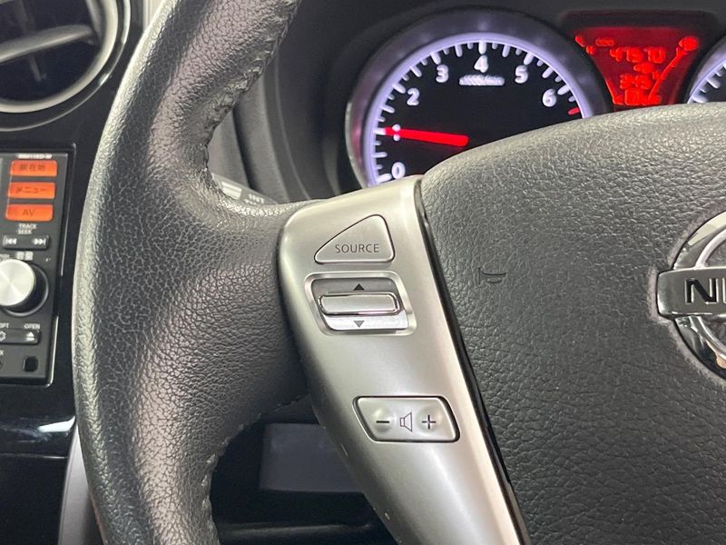 2015 Nissan Note DBA-E12 (UW-6a71574de428b)[17]