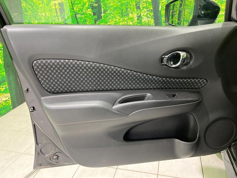 2015 Nissan Note DBA-E12 (UW-6a71574e4d023)[29]