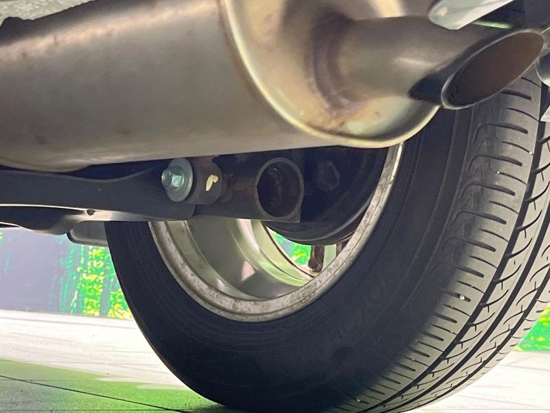 2015 Nissan Note DBA-E12 (UW-6a71574e4d023)[5]
